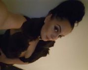 HOT chick with CURVY body 24h City centre