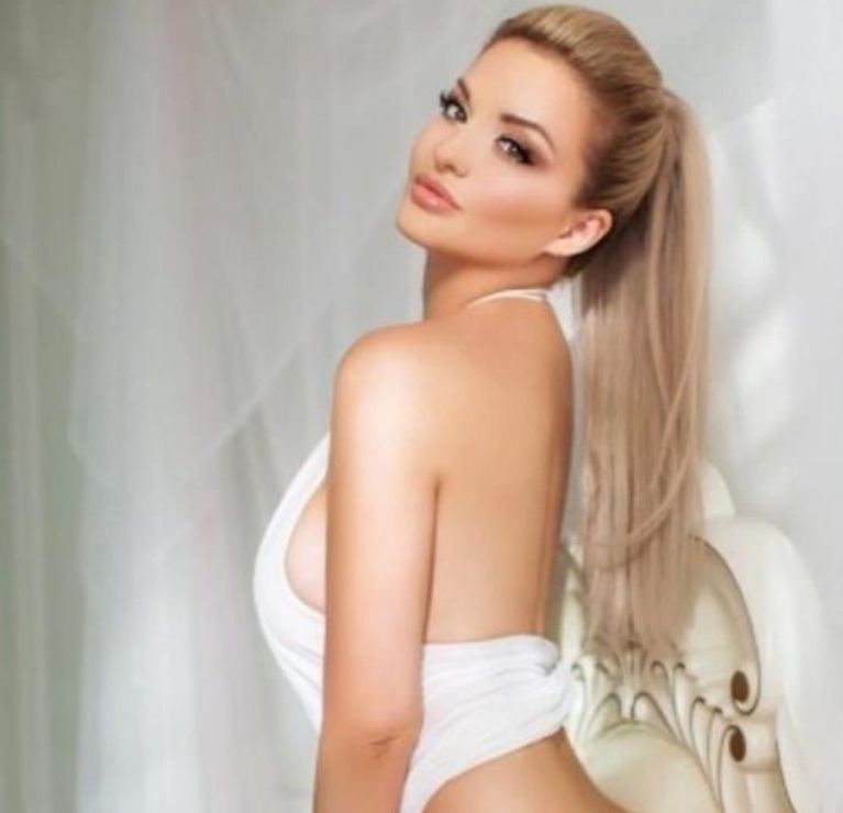 Peoria Illinois Escorts
